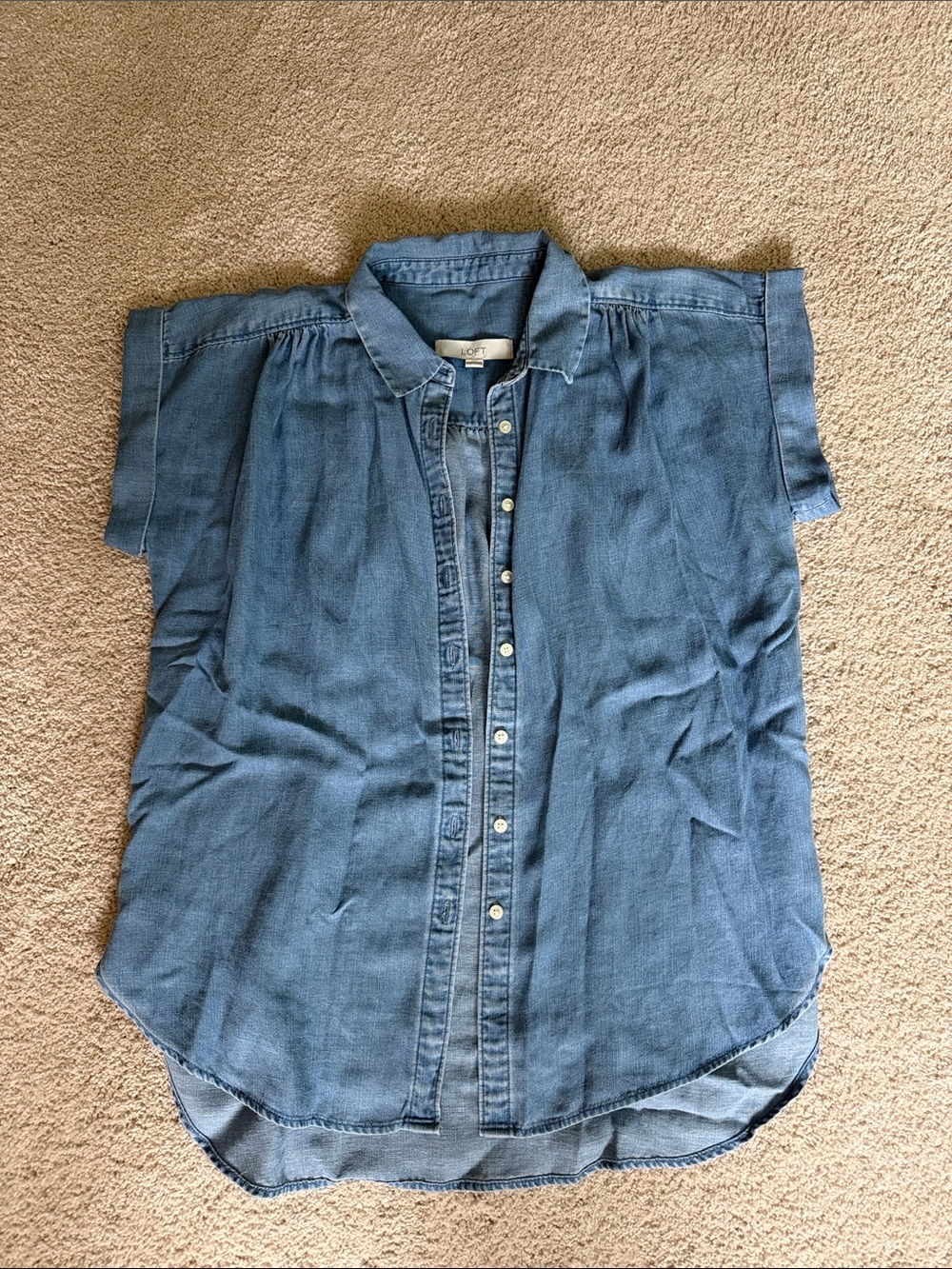 LOFT Light Blue Short-Sleeve Button-Front Shirt